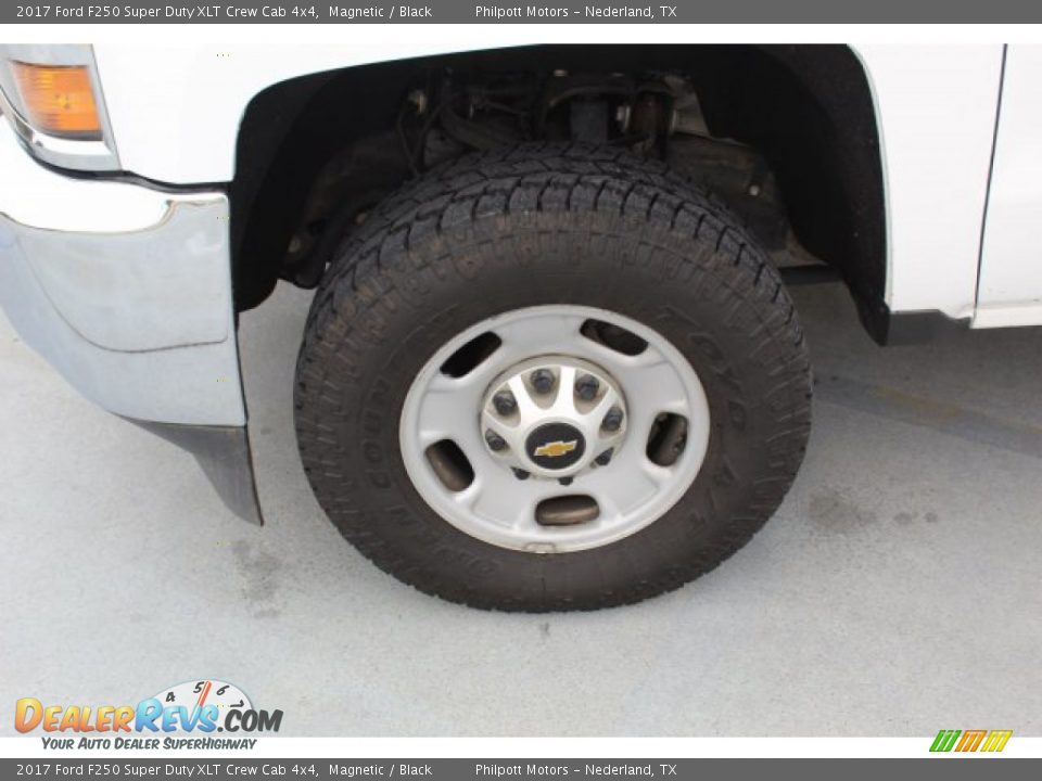 2017 Ford F250 Super Duty XLT Crew Cab 4x4 Magnetic / Black Photo #5