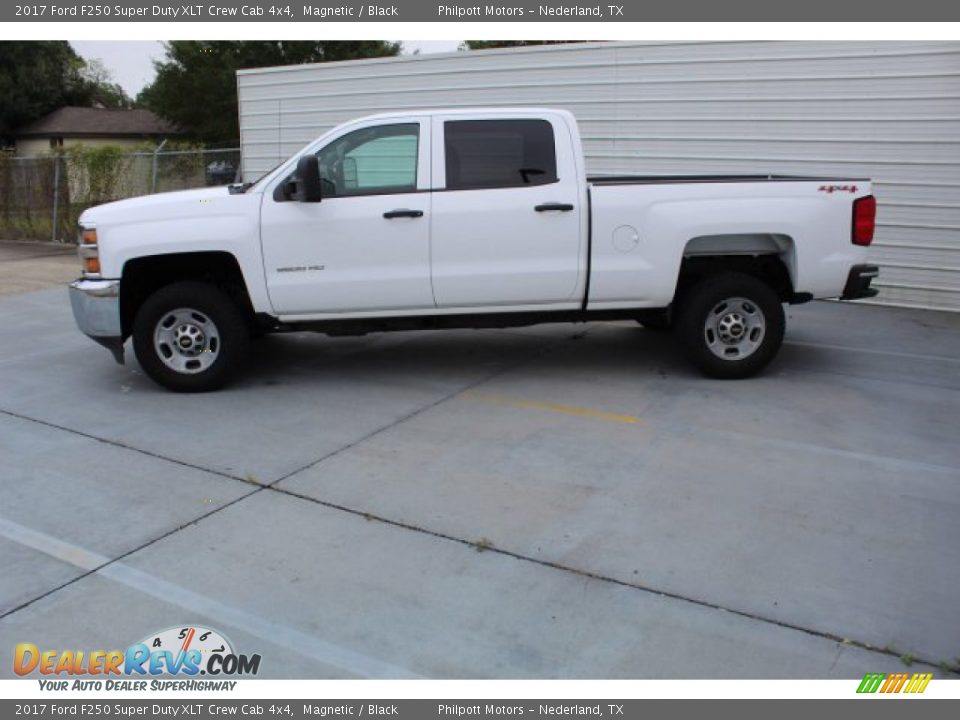 2017 Ford F250 Super Duty XLT Crew Cab 4x4 Magnetic / Black Photo #6