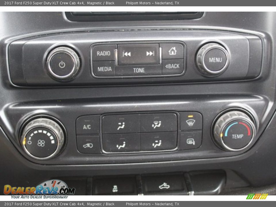 2017 Ford F250 Super Duty XLT Crew Cab 4x4 Magnetic / Black Photo #15