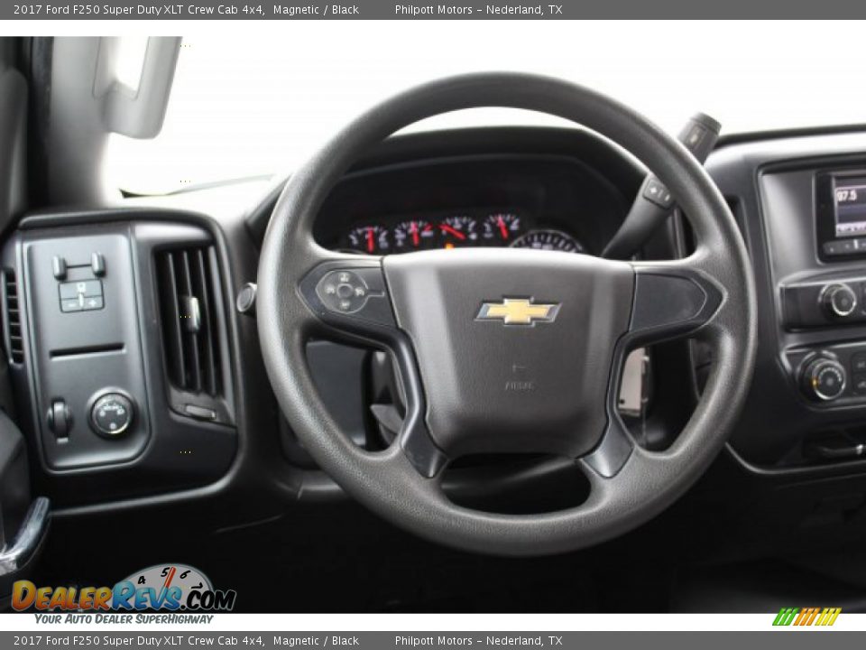 2017 Ford F250 Super Duty XLT Crew Cab 4x4 Magnetic / Black Photo #18