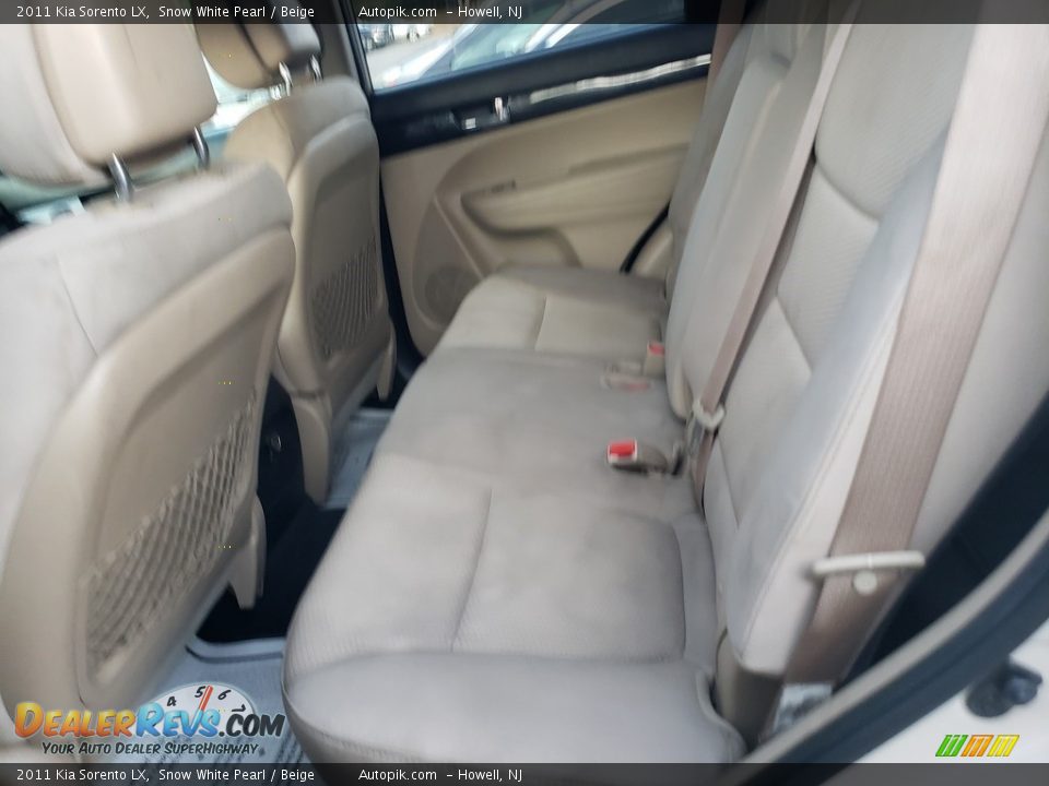 2011 Kia Sorento LX Snow White Pearl / Beige Photo #7