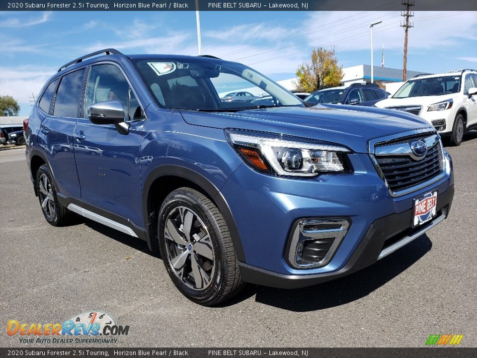 Front 3/4 View of 2020 Subaru Forester 2.5i Touring Photo #1