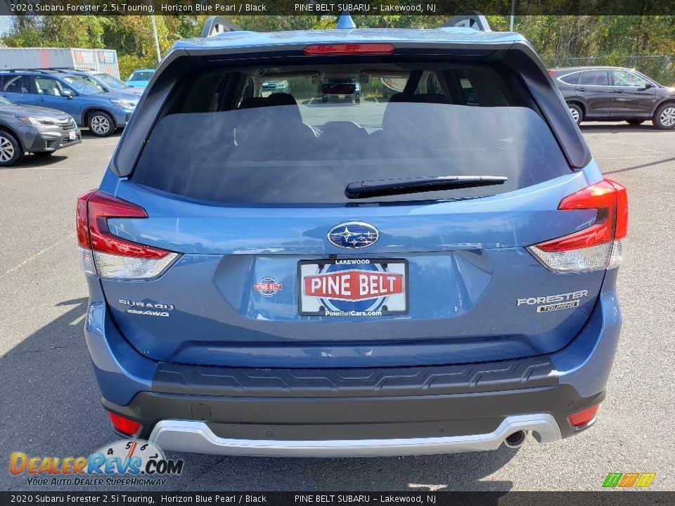 2020 Subaru Forester 2.5i Touring Horizon Blue Pearl / Black Photo #5