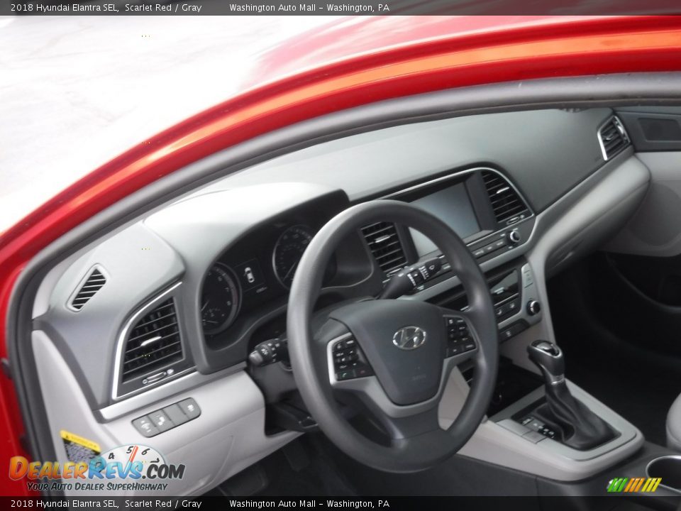 2018 Hyundai Elantra SEL Scarlet Red / Gray Photo #10