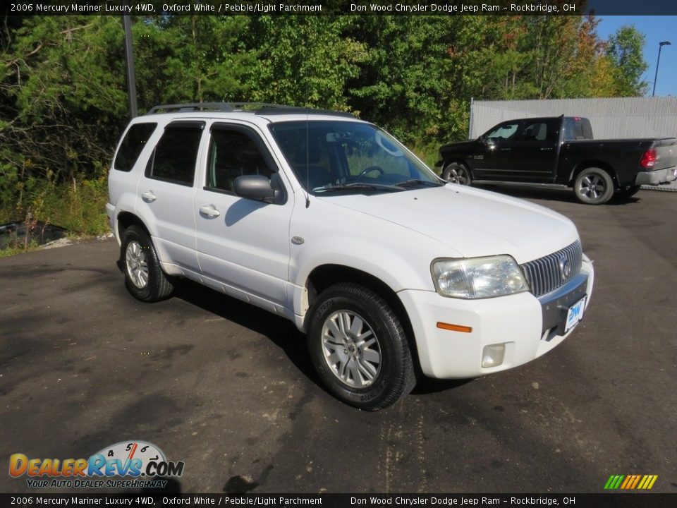 2006 Mercury Mariner Luxury 4WD Oxford White / Pebble/Light Parchment Photo #3