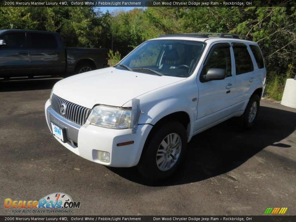 2006 Mercury Mariner Luxury 4WD Oxford White / Pebble/Light Parchment Photo #6