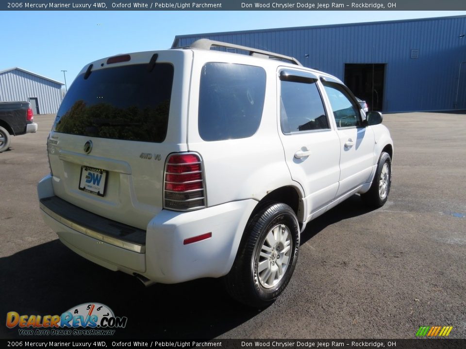 2006 Mercury Mariner Luxury 4WD Oxford White / Pebble/Light Parchment Photo #14