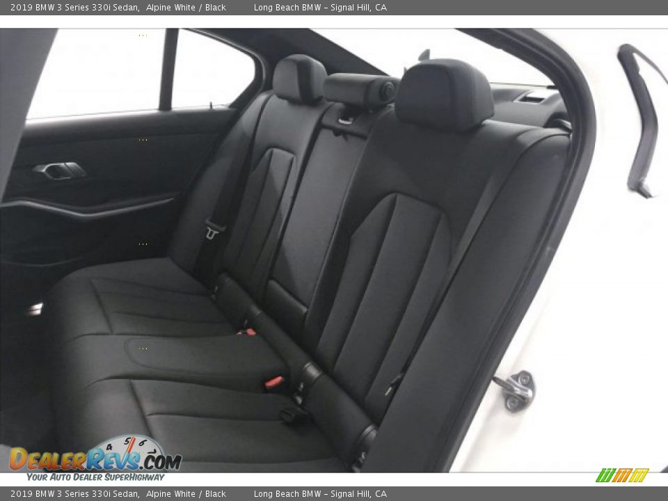 2019 BMW 3 Series 330i Sedan Alpine White / Black Photo #33