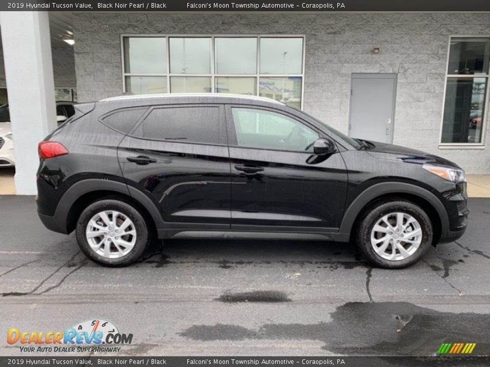 2019 Hyundai Tucson Value Black Noir Pearl / Black Photo #3