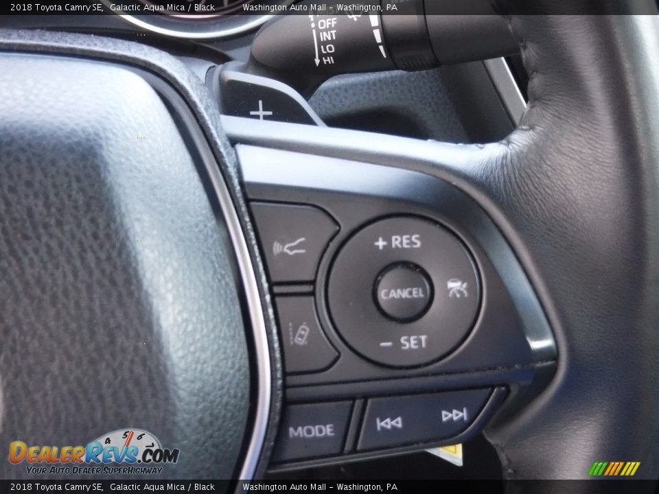 2018 Toyota Camry SE Galactic Aqua Mica / Black Photo #19