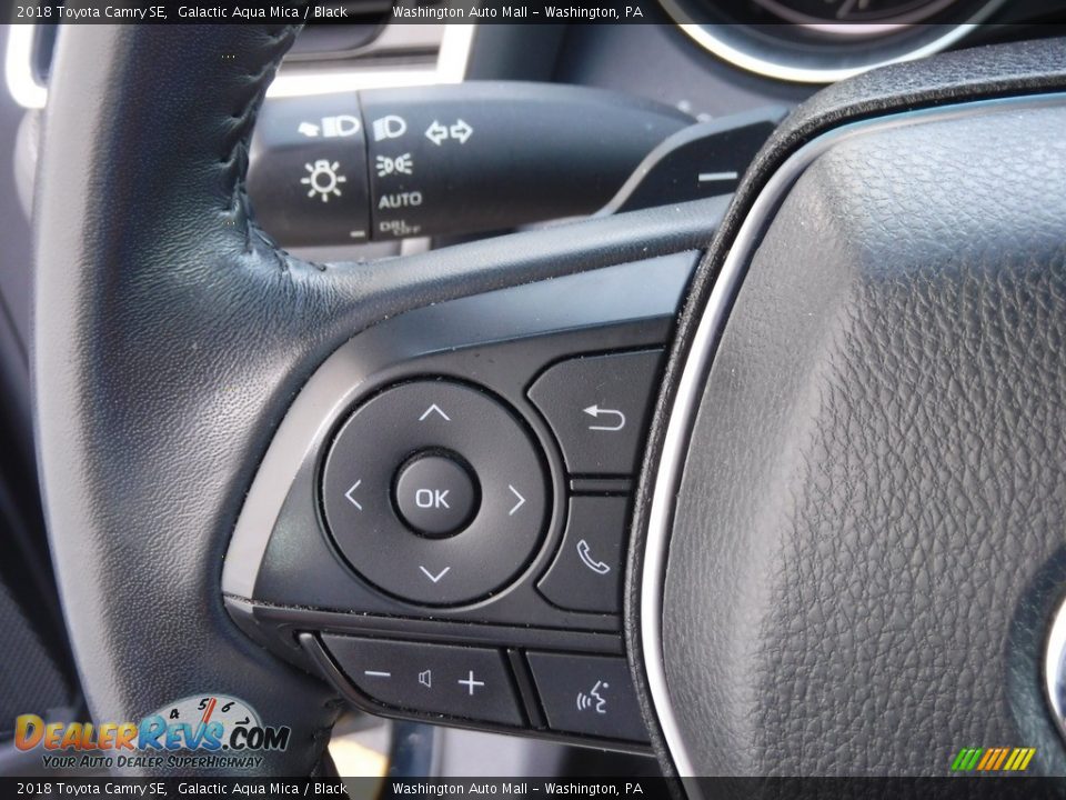 2018 Toyota Camry SE Galactic Aqua Mica / Black Photo #20