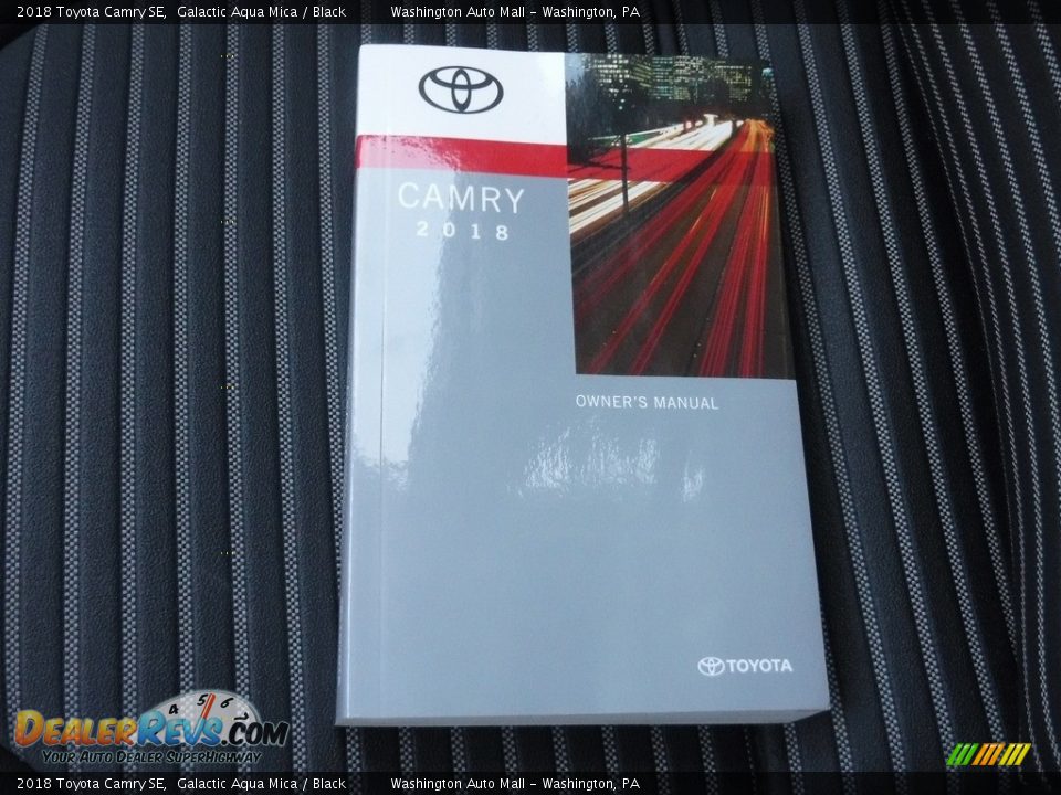 2018 Toyota Camry SE Galactic Aqua Mica / Black Photo #25