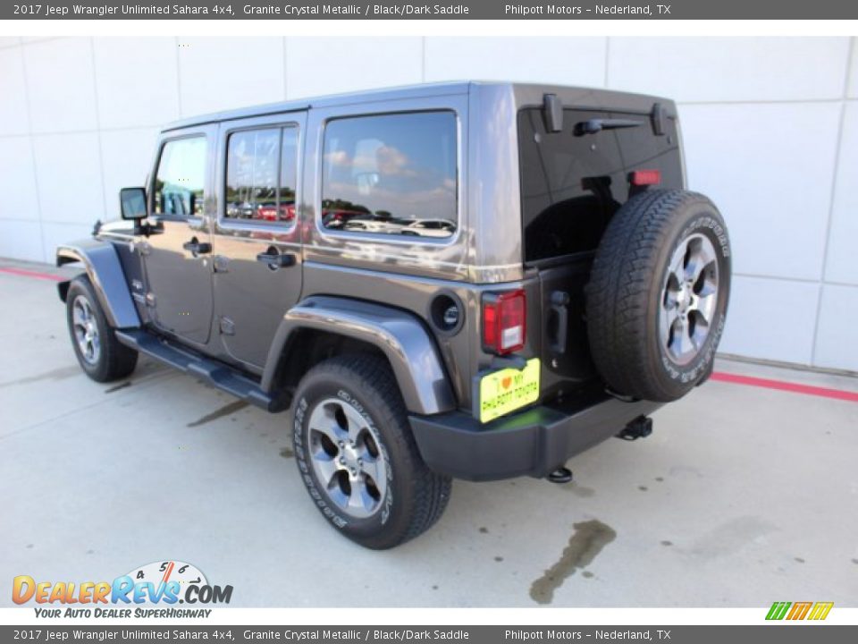 2017 Jeep Wrangler Unlimited Sahara 4x4 Granite Crystal Metallic / Black/Dark Saddle Photo #10