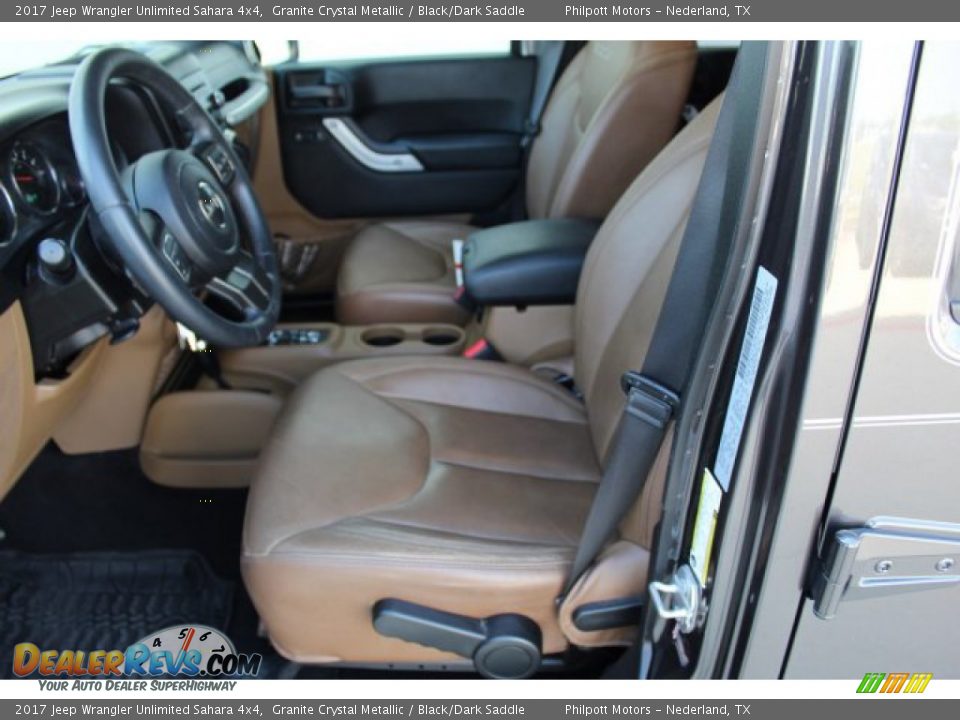 2017 Jeep Wrangler Unlimited Sahara 4x4 Granite Crystal Metallic / Black/Dark Saddle Photo #14