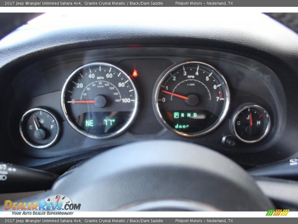 2017 Jeep Wrangler Unlimited Sahara 4x4 Granite Crystal Metallic / Black/Dark Saddle Photo #17