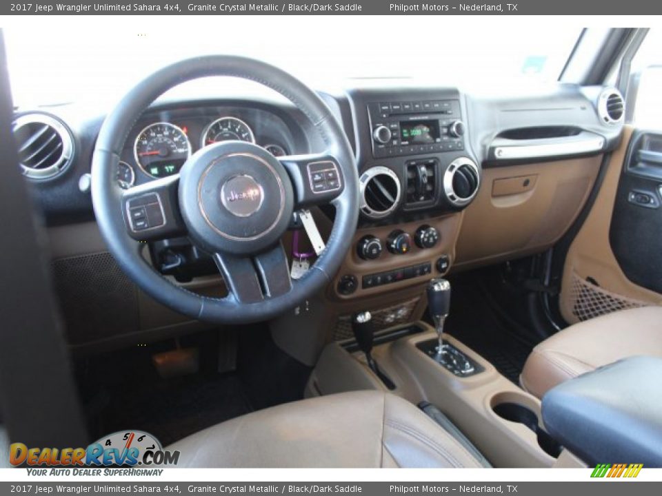 2017 Jeep Wrangler Unlimited Sahara 4x4 Granite Crystal Metallic / Black/Dark Saddle Photo #22
