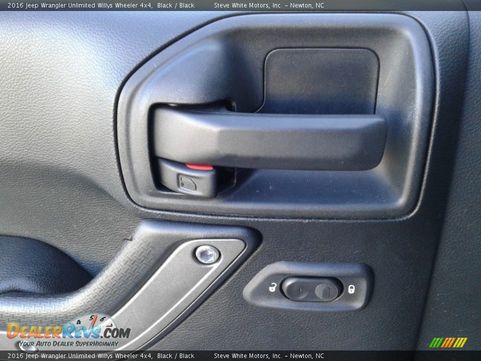 2016 Jeep Wrangler Unlimited Willys Wheeler 4x4 Black / Black Photo #9
