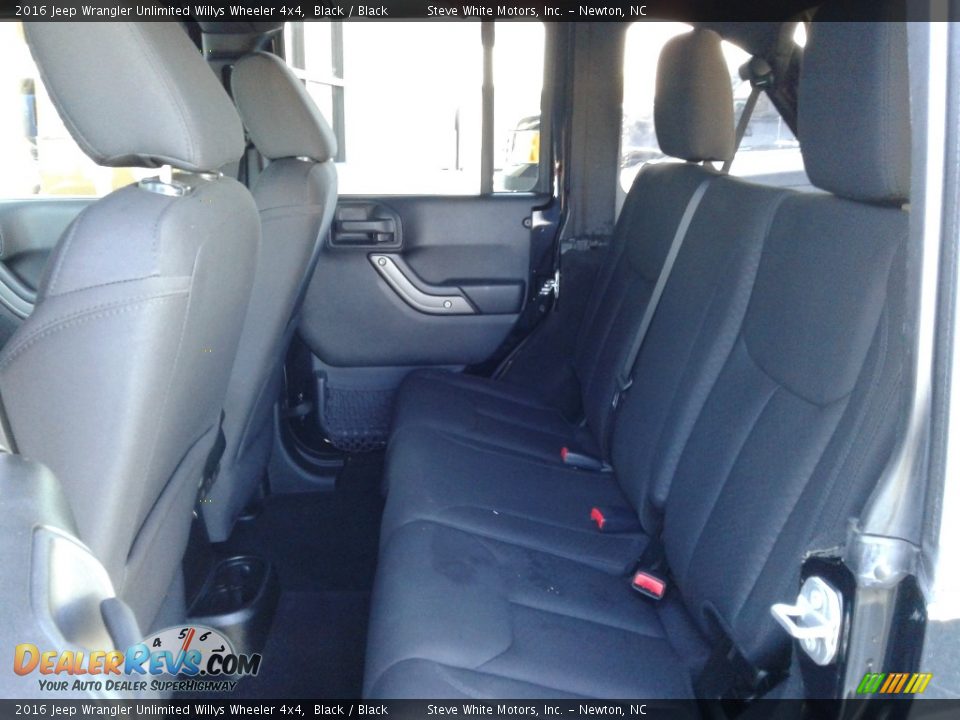 2016 Jeep Wrangler Unlimited Willys Wheeler 4x4 Black / Black Photo #11