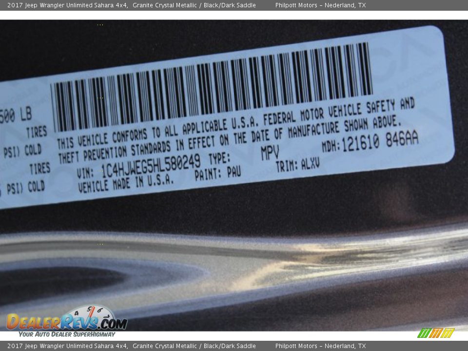 2017 Jeep Wrangler Unlimited Sahara 4x4 Granite Crystal Metallic / Black/Dark Saddle Photo #29