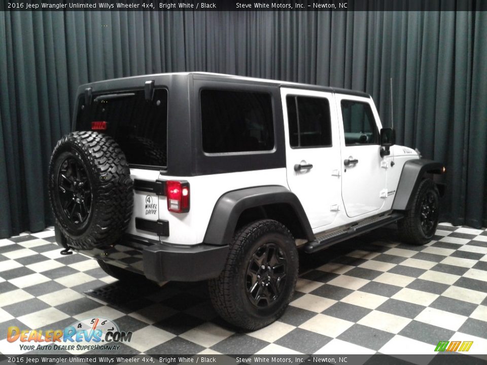 2016 Jeep Wrangler Unlimited Willys Wheeler 4x4 Bright White / Black Photo #6