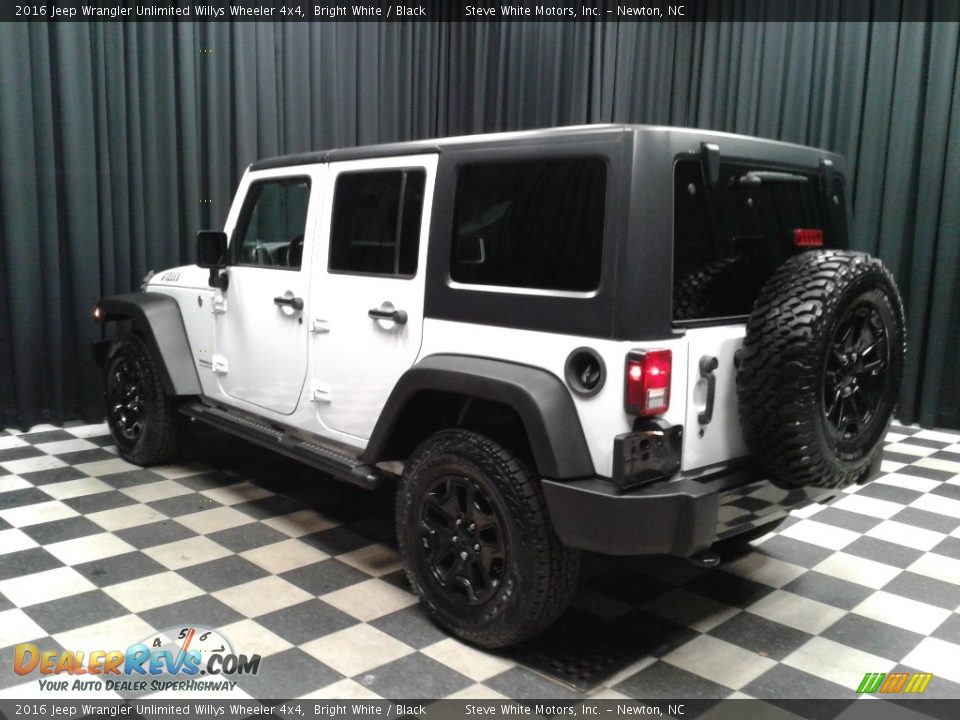 2016 Jeep Wrangler Unlimited Willys Wheeler 4x4 Bright White / Black Photo #8