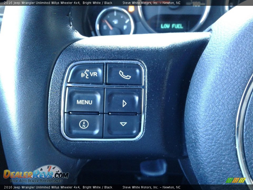 2016 Jeep Wrangler Unlimited Willys Wheeler 4x4 Bright White / Black Photo #16