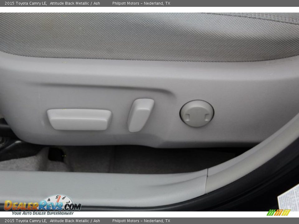 2015 Toyota Camry LE Attitude Black Metallic / Ash Photo #12