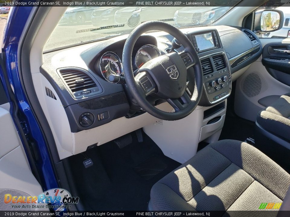2019 Dodge Grand Caravan SE Indigo Blue / Black/Light Graystone Photo #7