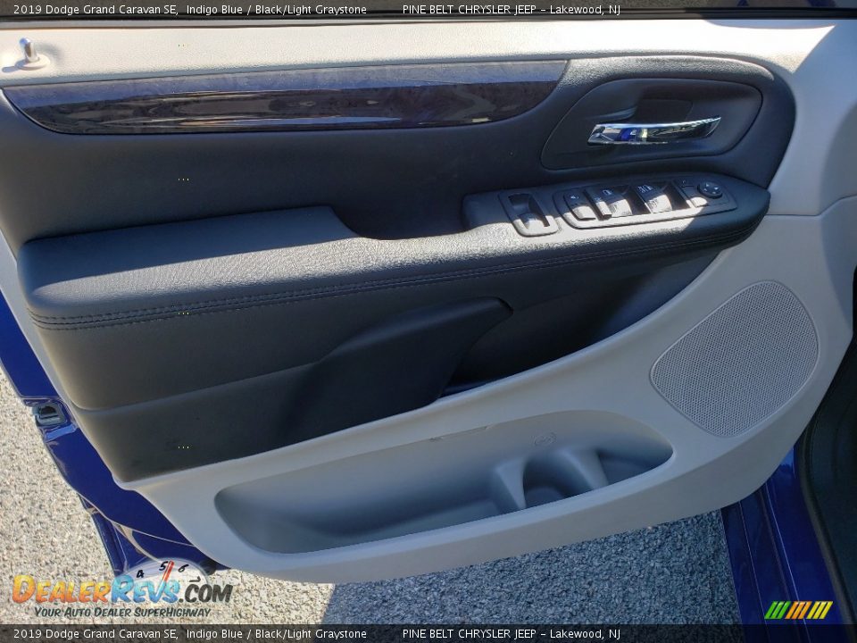 2019 Dodge Grand Caravan SE Indigo Blue / Black/Light Graystone Photo #8