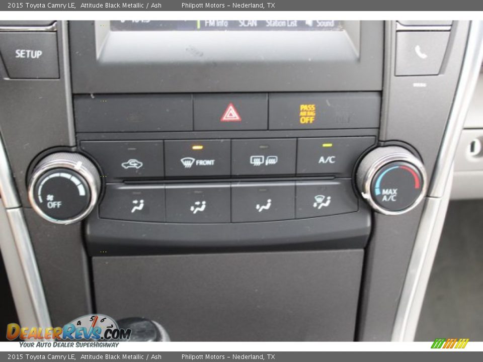 2015 Toyota Camry LE Attitude Black Metallic / Ash Photo #18