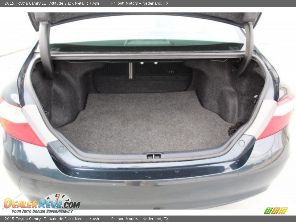 2015 Toyota Camry LE Attitude Black Metallic / Ash Photo #24