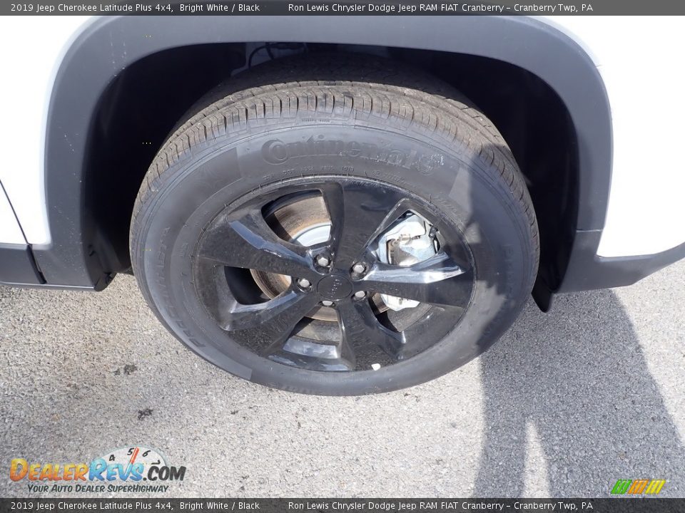 2019 Jeep Cherokee Latitude Plus 4x4 Bright White / Black Photo #8