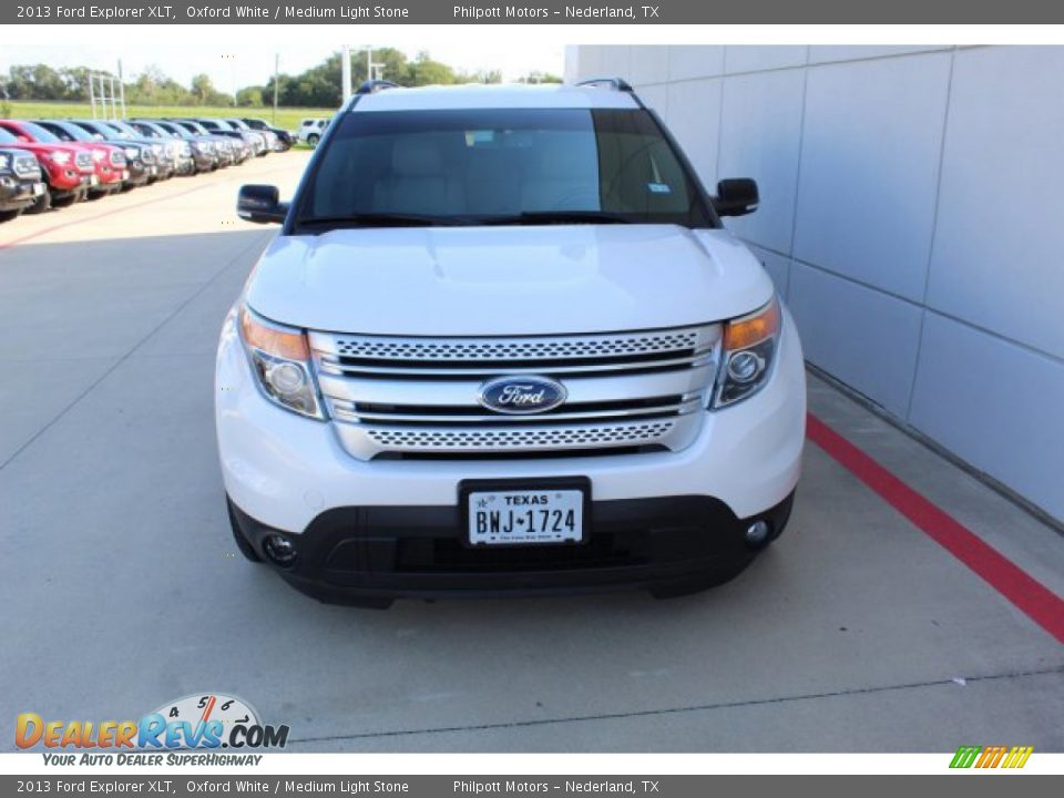2013 Ford Explorer XLT Oxford White / Medium Light Stone Photo #2