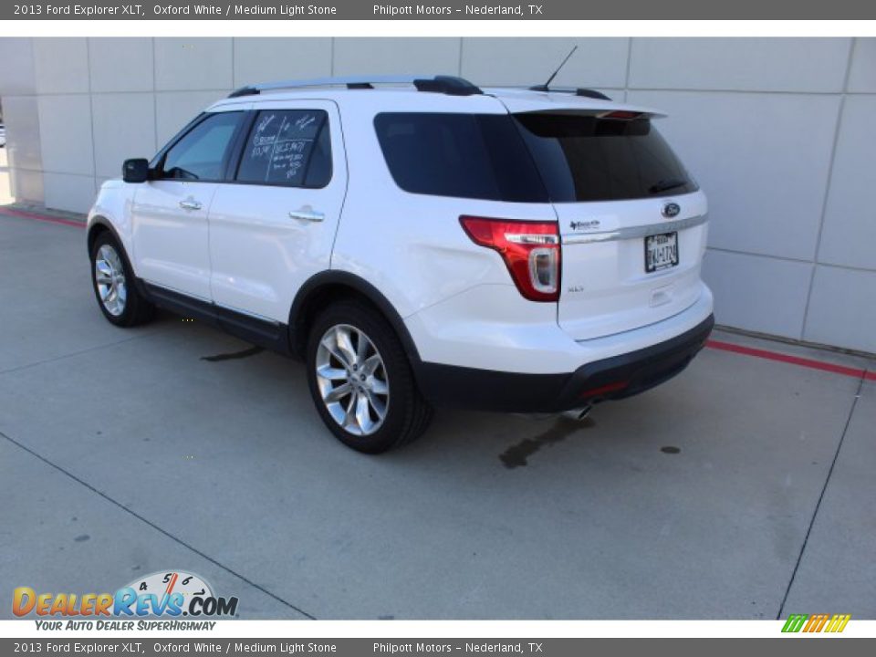 2013 Ford Explorer XLT Oxford White / Medium Light Stone Photo #10