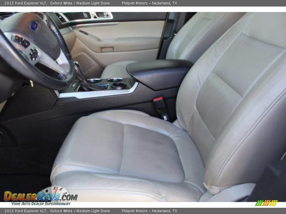 2013 Ford Explorer XLT Oxford White / Medium Light Stone Photo #14
