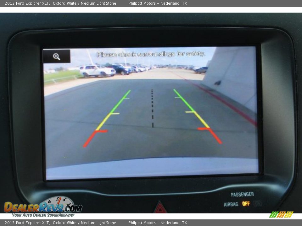 2013 Ford Explorer XLT Oxford White / Medium Light Stone Photo #22