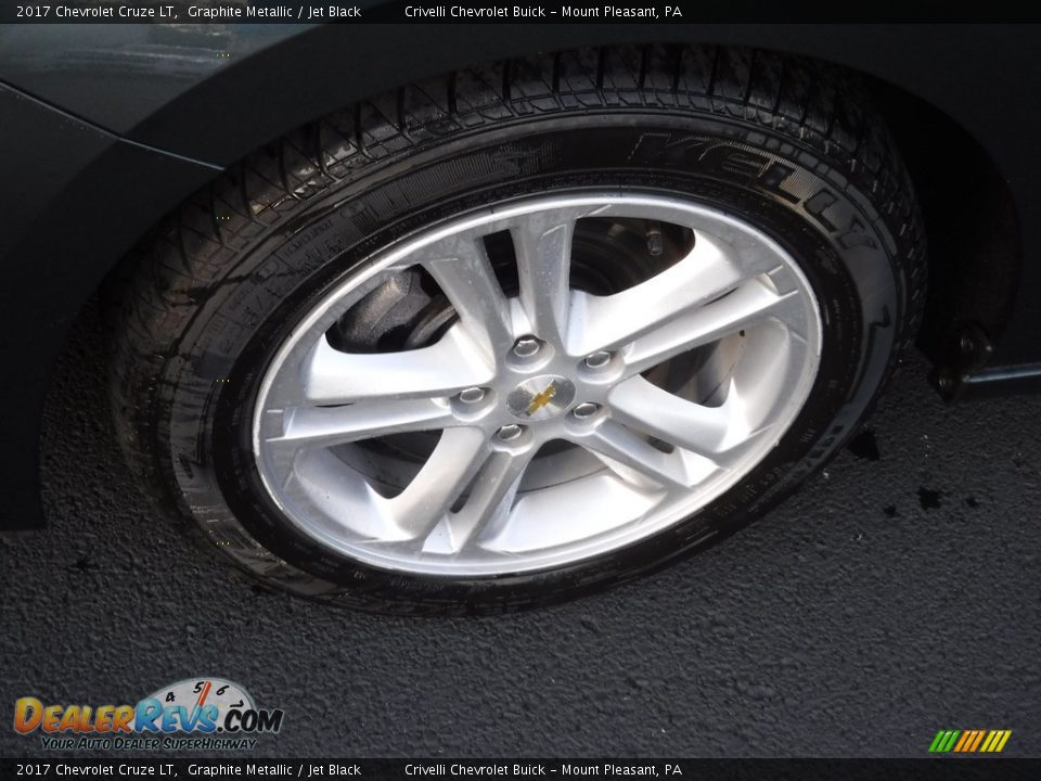 2017 Chevrolet Cruze LT Graphite Metallic / Jet Black Photo #3