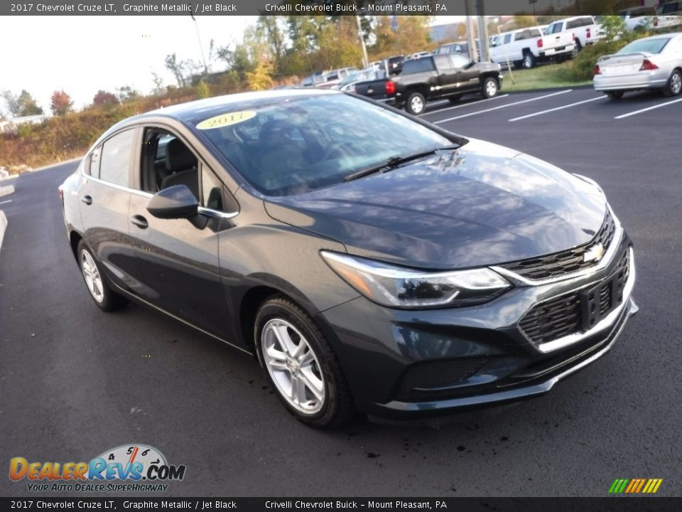 2017 Chevrolet Cruze LT Graphite Metallic / Jet Black Photo #5