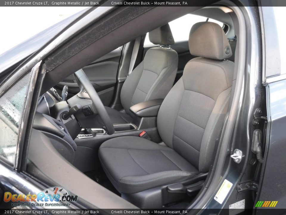 2017 Chevrolet Cruze LT Graphite Metallic / Jet Black Photo #13