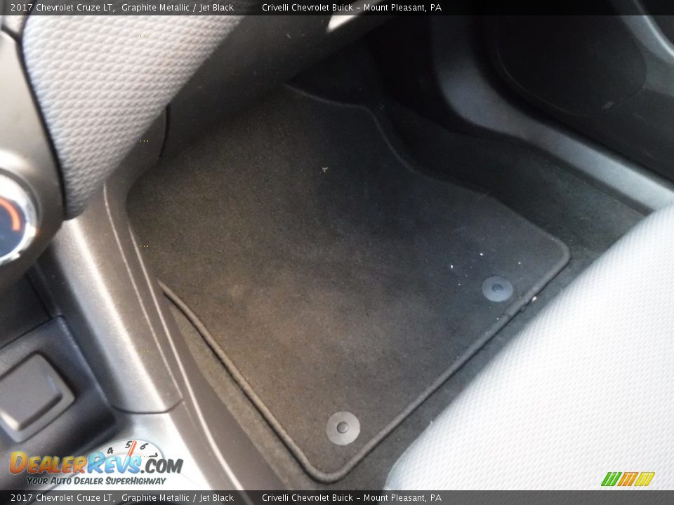 2017 Chevrolet Cruze LT Graphite Metallic / Jet Black Photo #25