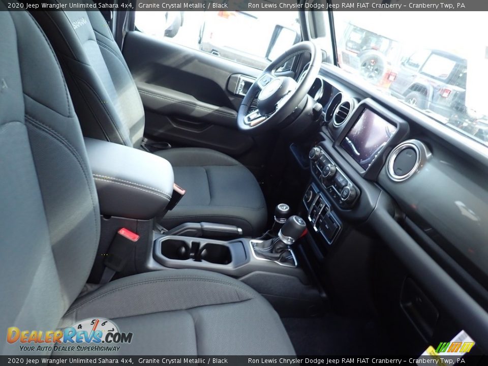 2020 Jeep Wrangler Unlimited Sahara 4x4 Granite Crystal Metallic / Black Photo #8