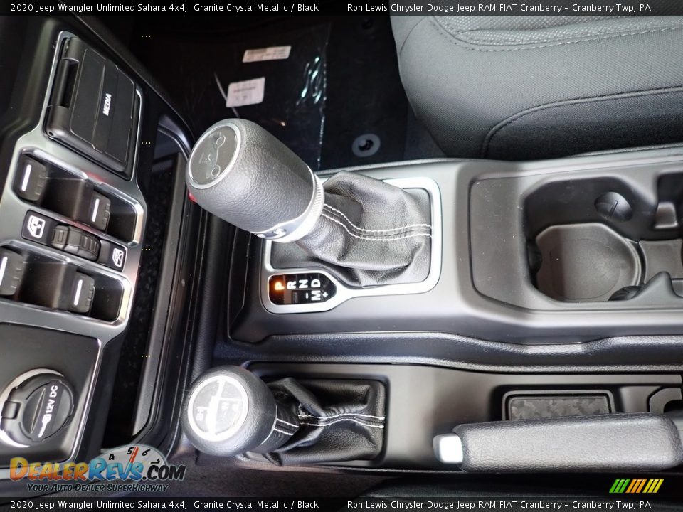 2020 Jeep Wrangler Unlimited Sahara 4x4 Granite Crystal Metallic / Black Photo #19