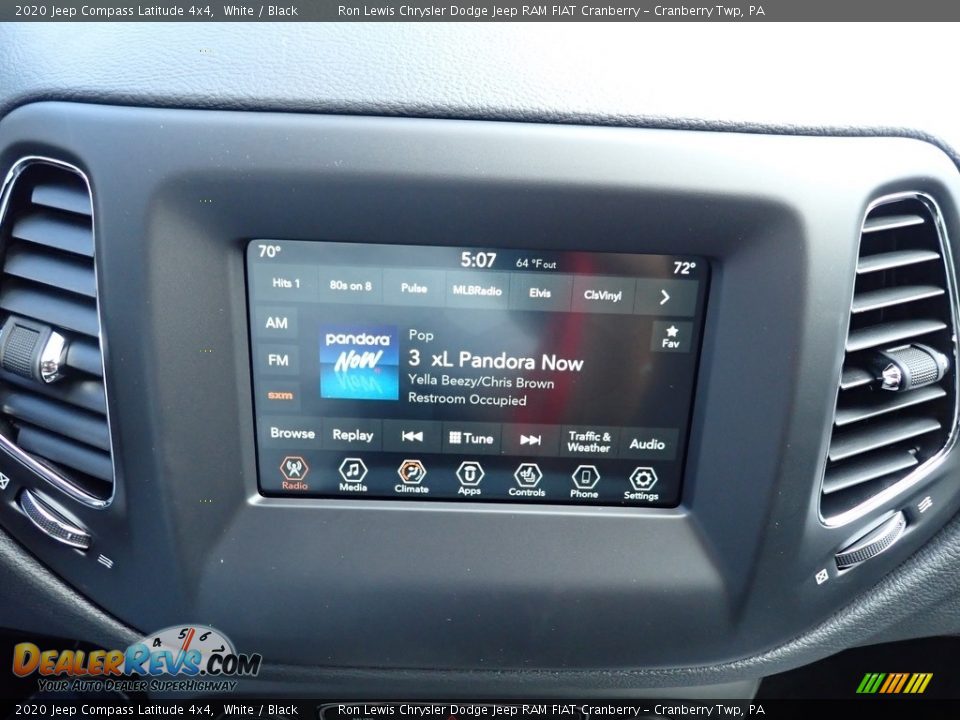 2020 Jeep Compass Latitude 4x4 White / Black Photo #16