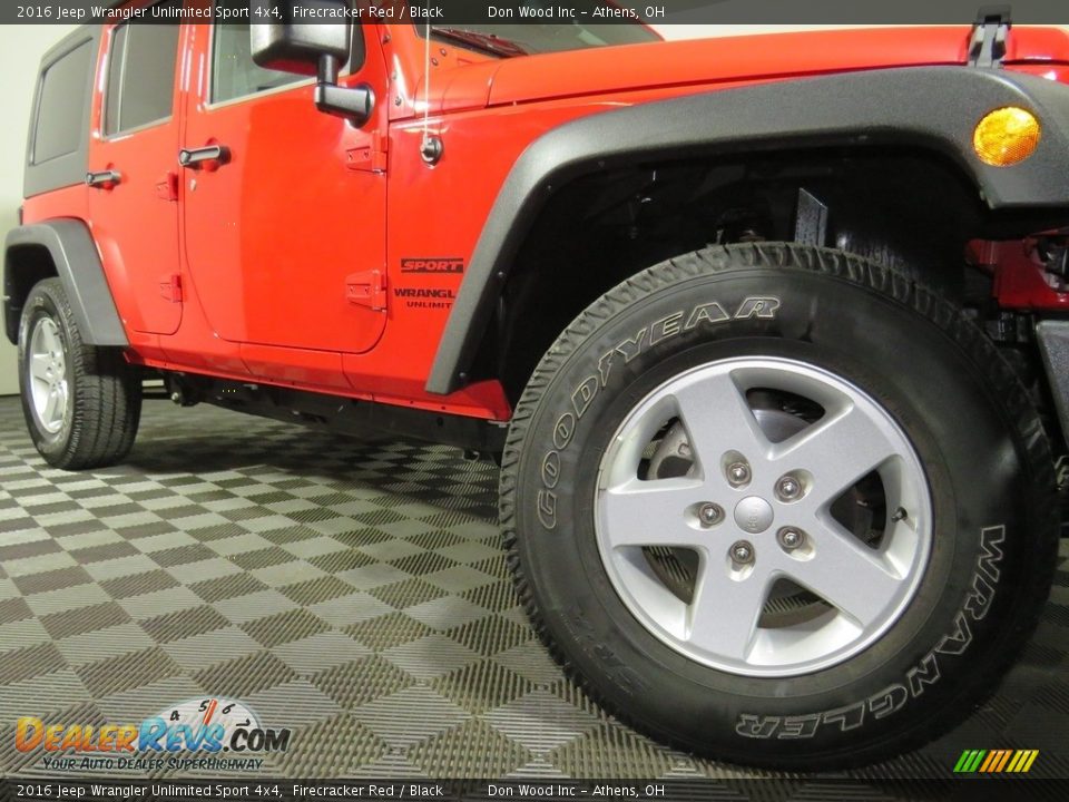 2016 Jeep Wrangler Unlimited Sport 4x4 Firecracker Red / Black Photo #3