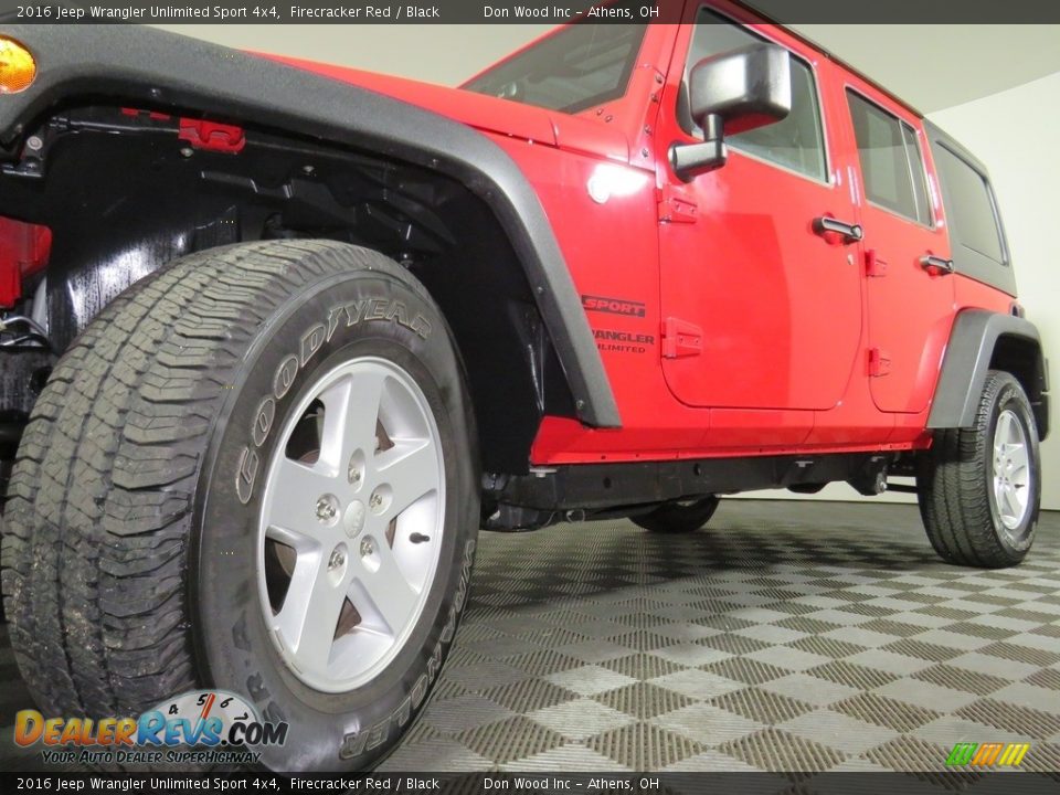 2016 Jeep Wrangler Unlimited Sport 4x4 Firecracker Red / Black Photo #8