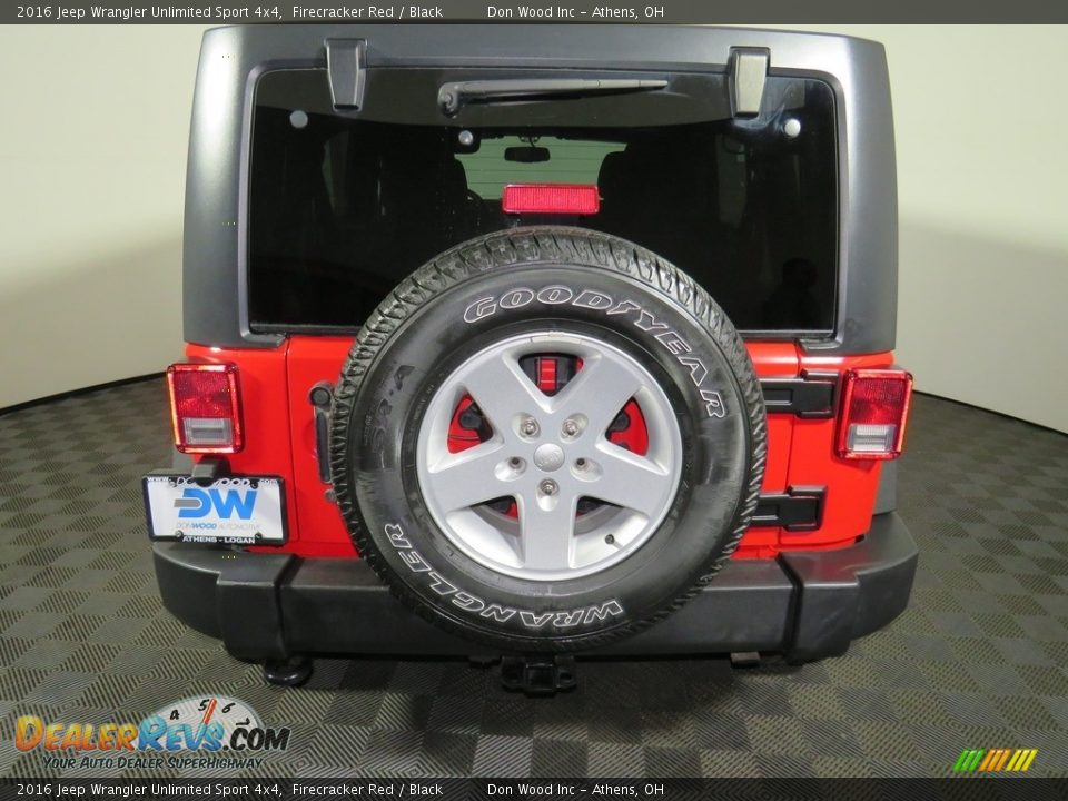 2016 Jeep Wrangler Unlimited Sport 4x4 Firecracker Red / Black Photo #11