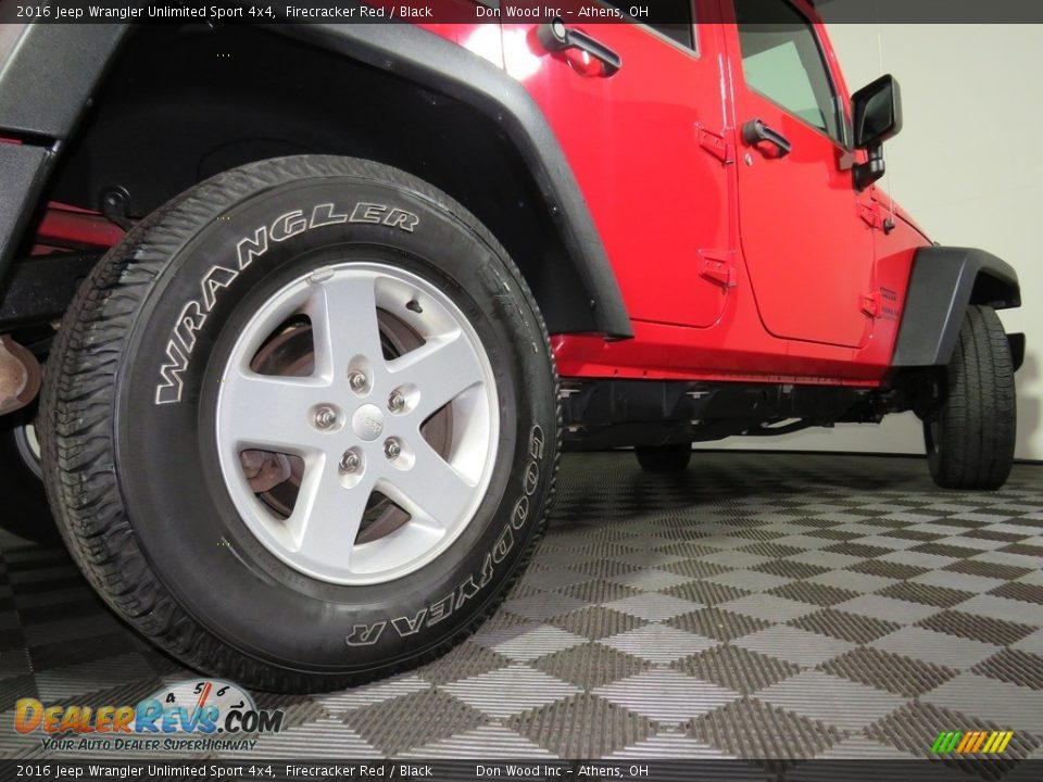 2016 Jeep Wrangler Unlimited Sport 4x4 Firecracker Red / Black Photo #15