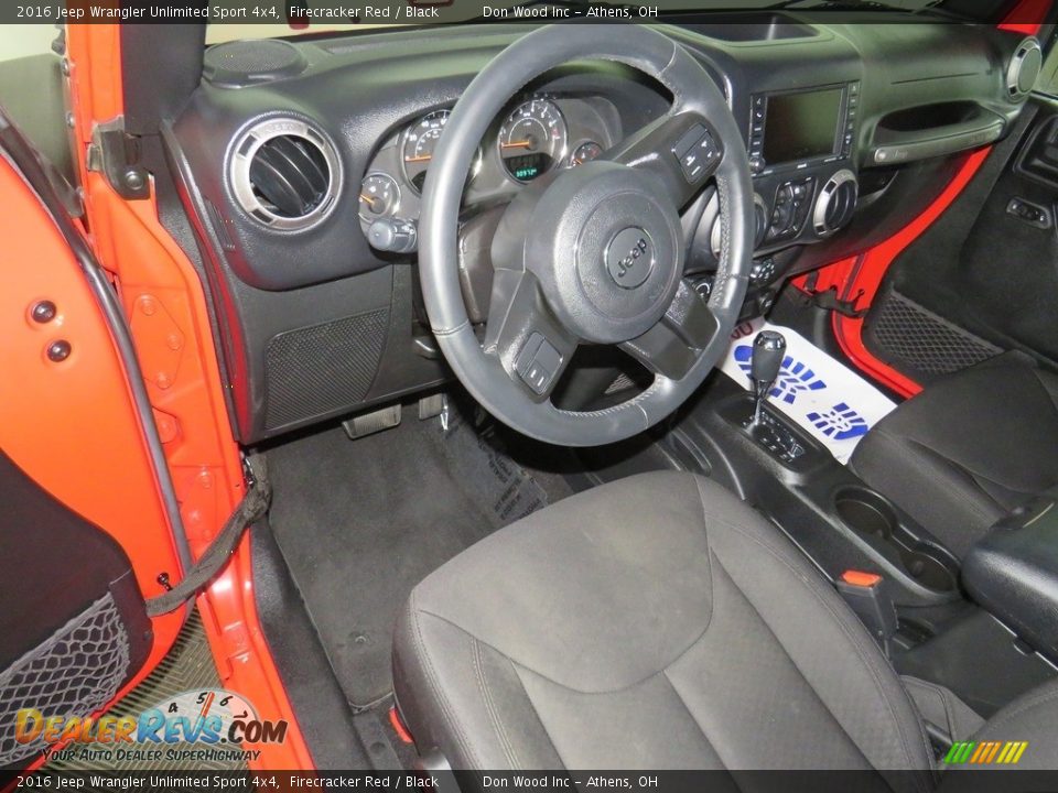 2016 Jeep Wrangler Unlimited Sport 4x4 Firecracker Red / Black Photo #17