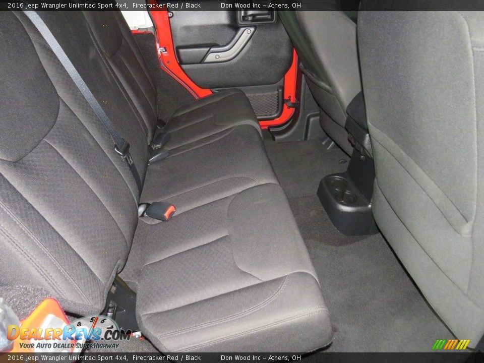 2016 Jeep Wrangler Unlimited Sport 4x4 Firecracker Red / Black Photo #22