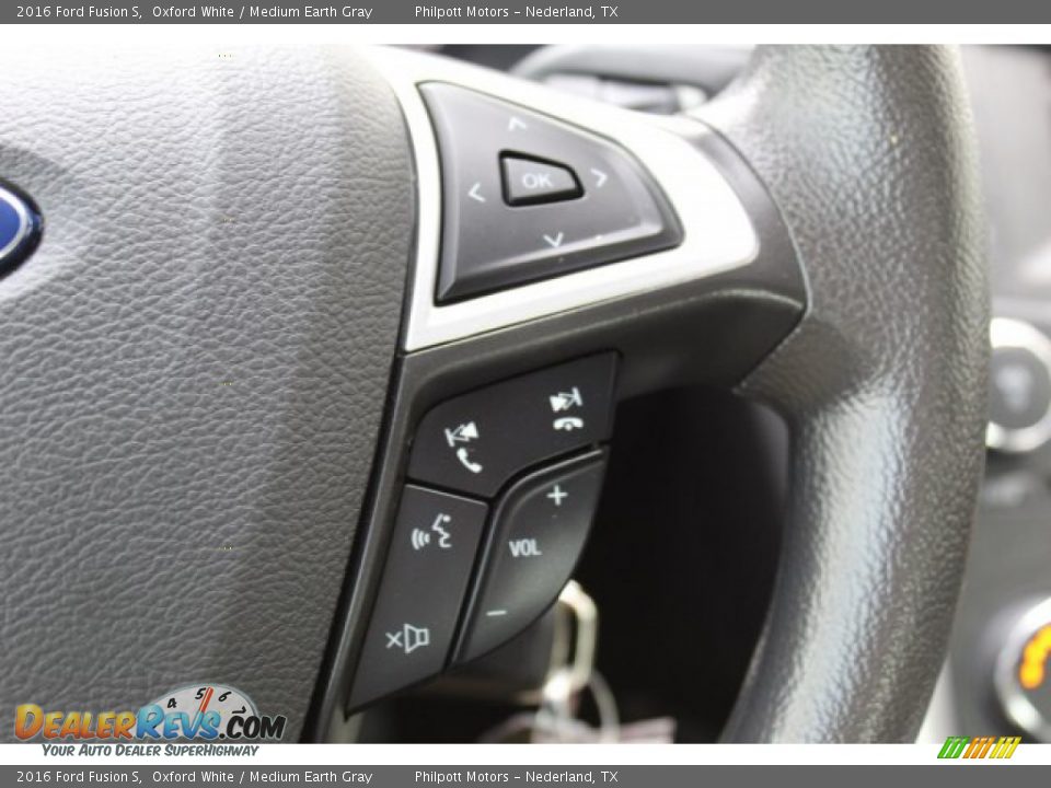 2016 Ford Fusion S Oxford White / Medium Earth Gray Photo #12